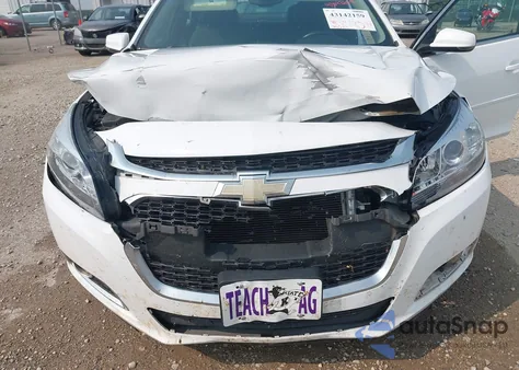 2015 Chevrolet Malibu 2Lt z USA, uszkodzony, nr VIN 1G11D5SL2FF324188